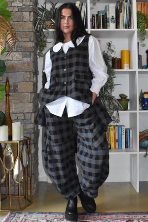 Nora Brushed Cotton Gingham Classic Barrel Pant Black